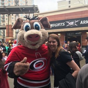 Meet your Posher, Jessica